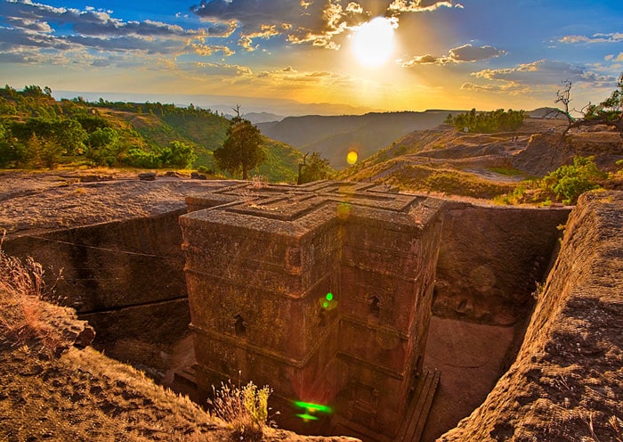Лалибела (Lalibela) (Эфиопия). Храмы в земле
